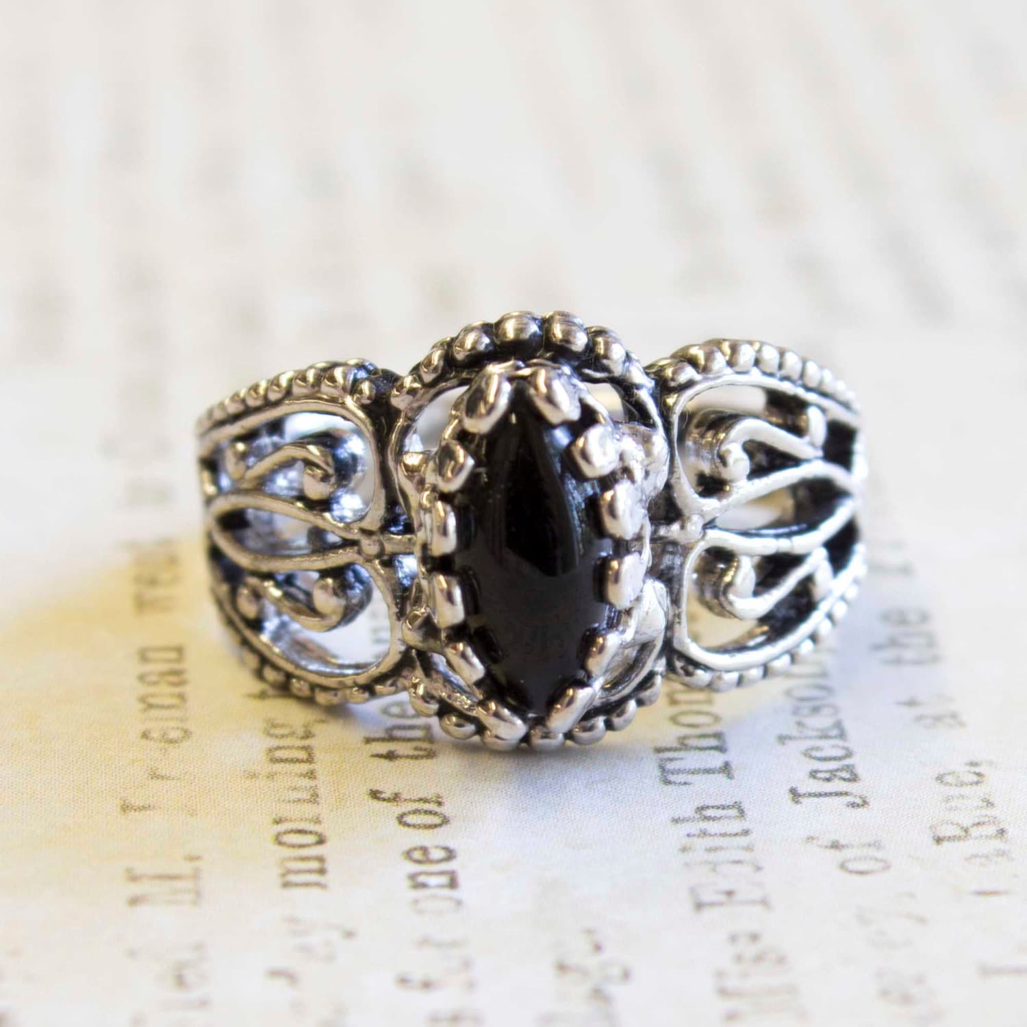 Vintage Ring Genuine Onyx Filigree Style 18k White Gold Silver Ring #R144 - Limited Stock - Never Worn