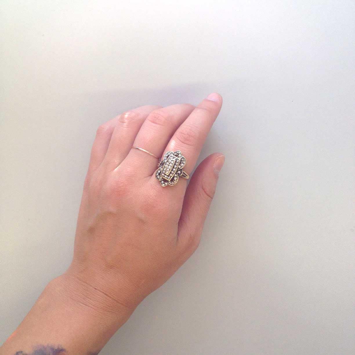Vintage Ring Clear Swarovski Crystal Antique 18k White Gold Silver Antique Womans Jewlery #R1415 - Limited Stock - Never Worn